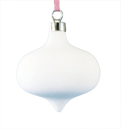 Weihnachtskugel mit Spitze